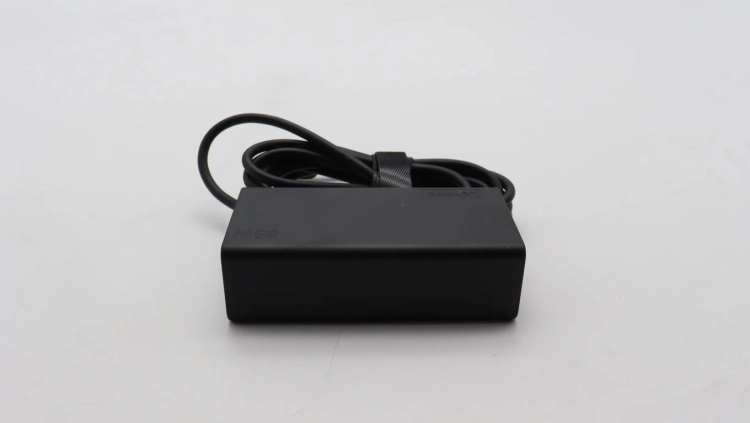 Zasilacz Lenovo 65W USB-C do laptopów Lenovo z kablem zasilającym
