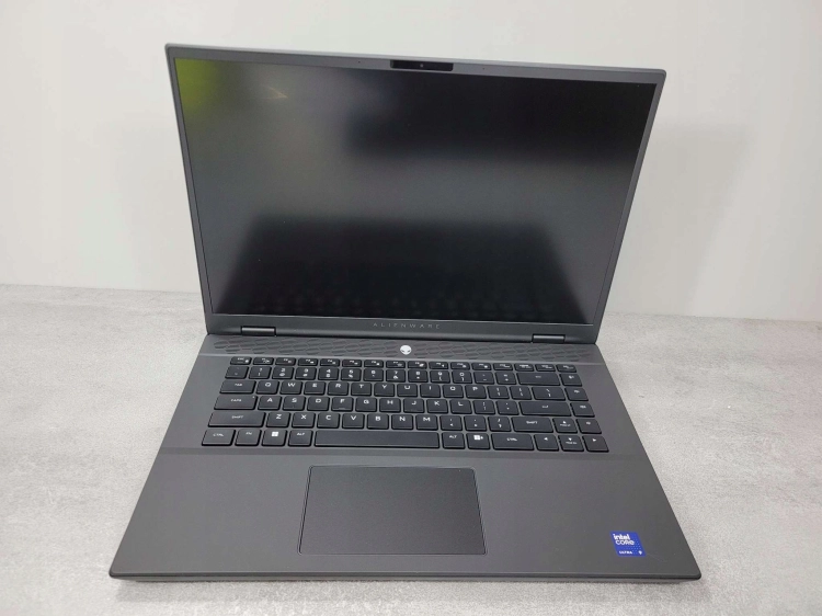 Gaming Alienware m16 R2 Core Ultra 9 185H 64GB 1TB QHD+ 240Hz RTX4070 Win11
