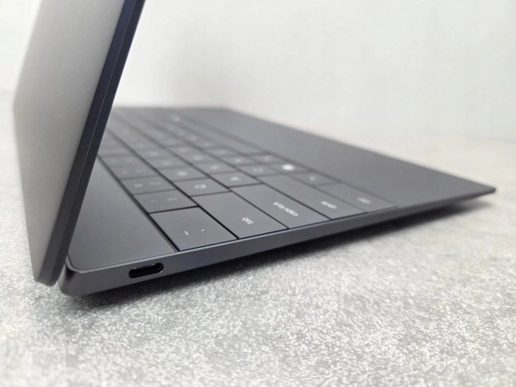 Aluminiowy Dell XPS 13 9345 X Elite X1E-80-100 32GB 1TB FHD+ IPS Win11
