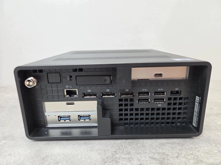 Lenovo ThinkStation P3 Ultra SFF Gen 2 Ultra 7 265 32GB 512SSD Win11Pro