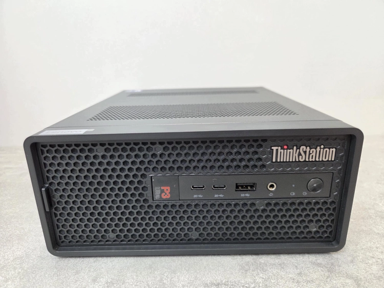 Lenovo ThinkStation P3 Ultra SFF Gen 2 Ultra 7 265 32GB 512SSD Win11Pro